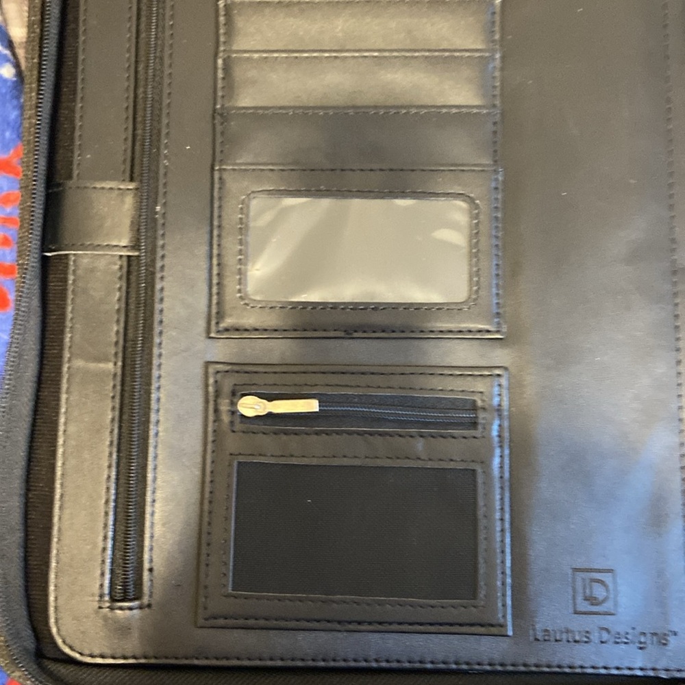 Portfolio Case - image 4
